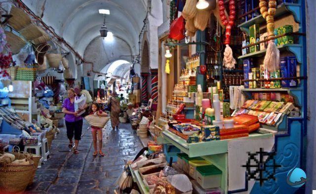 Visite Tunis: informações e conselhos para a sua estadia