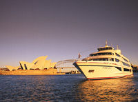 Cruzeiro com jantar de luxo no porto de Sydney
