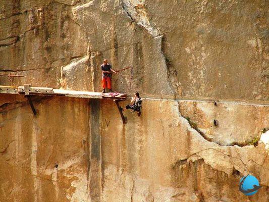 The most dangerous hiking trail in the world: El Caminito del Rey