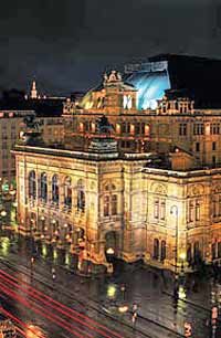 Visita nocturna de Viena, incluida la Torre del Danubio