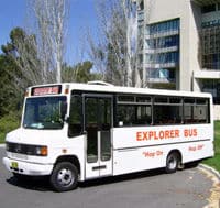 XNUMX-hour sightseeing bus tour of Canberra