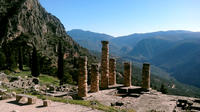 Full-Day Private Delphi and Arachova Tour from Athens