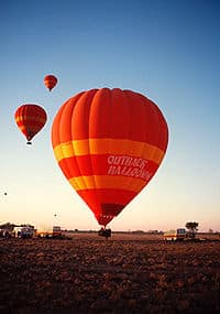 Sunrise Hot Air Balloon Ride in Alice Springs