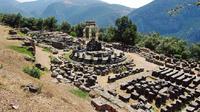 Destaques do Delphi: excursão guiada para grupos pequenos saindo de Atenas