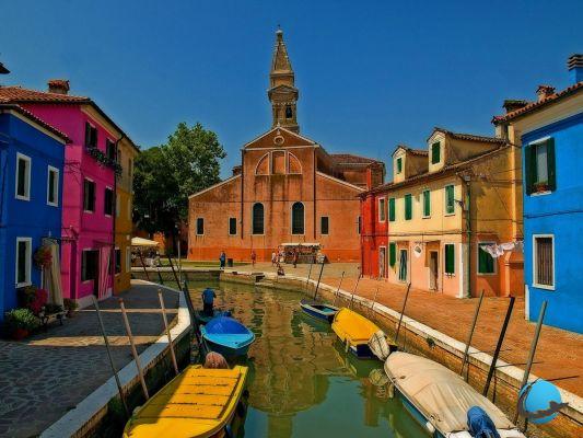 10 photos that make Burano the most colorful place in the world