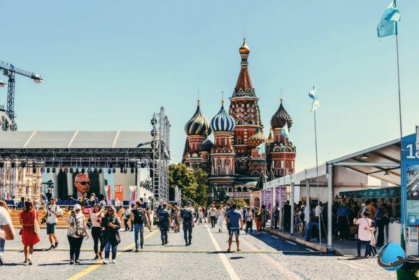 Why visit Moscow, the red?