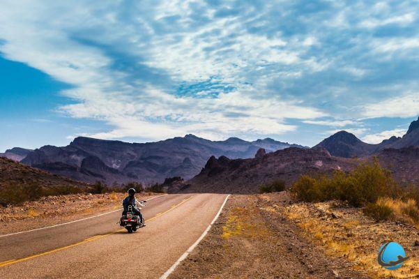 Los 10 viajes por carretera en moto más bonitos del mundo