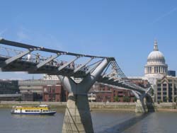 De Waterloo à Tower Bridge: Londres na virada do milênio