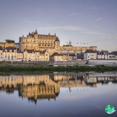 Where to stay to visit the Châteaux of the Loire?