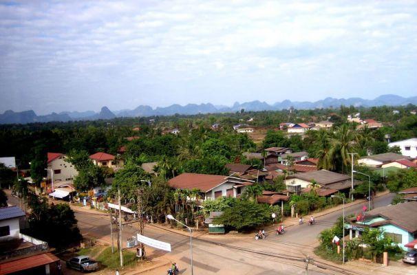 Climate in Thakhek: when to go
