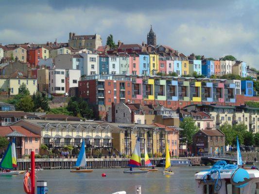 10 lugares imprescindibles para visitar en Bristol
