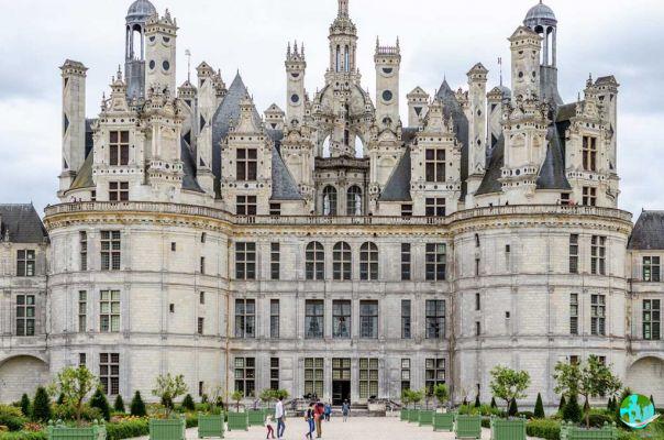 Visite o castelo de Azay-Le-Rideau