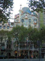 Tre case per scoprire la Barcellona di Gaudì