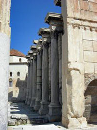 Recorrido privado a pie por los monumentos: Ágora antigua, Plaka y Monastiraki