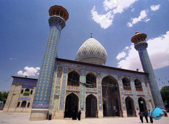 Experimente los increíbles colores de la mezquita Nasir ol Molk
