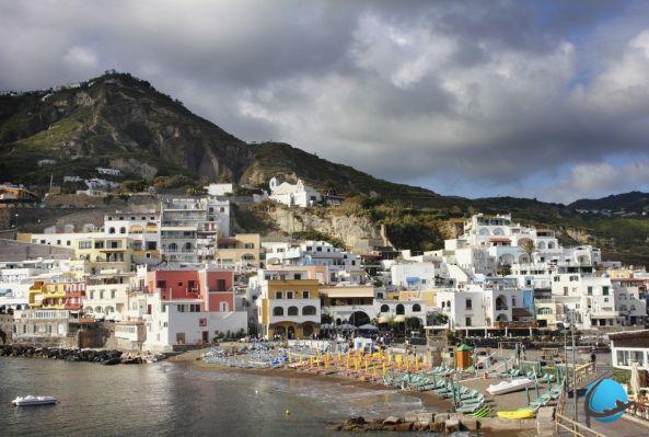 Descubre Ischia, la isla más bonita de Europa.