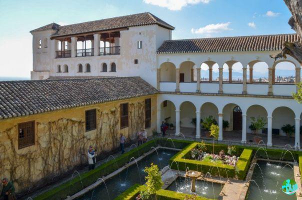 Visita la Alhambra de Granada: Visita guiada y entradas
