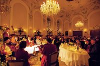 Concerto de Mozart e jantar no Stiftskeller em Salzburgo