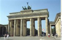 Berlin and the DDR Museum – Half Day Tour