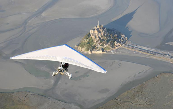 Flight over Mont-Saint-Michel in a microlight