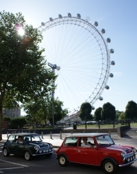 Tour privado: recorrido turístico por Londres en un Mini Cooper clásico