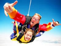 Skydiving in Cairns: Helicopter Tour and Great Barrier Reef Cruise