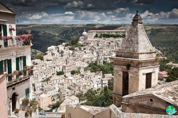 Road trip in Sicily: Circuits and must-sees