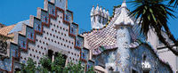 Passeio a pé em Barcelona e o modernismo de Gaudí