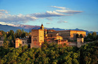 Excursión de un día a Granada, incluidos los jardines de la Alhambra y el Generalife desde Sevilla
