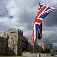 Excursión de medio día al Castillo de Windsor desde Londres con almuerzo en Harrods