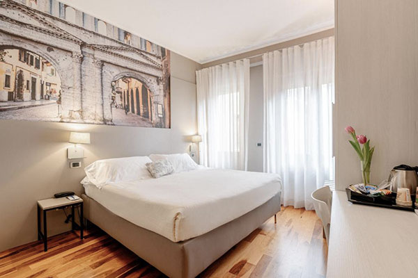 Where to sleep in Verona? Best neighborhoods and addresses in Verona